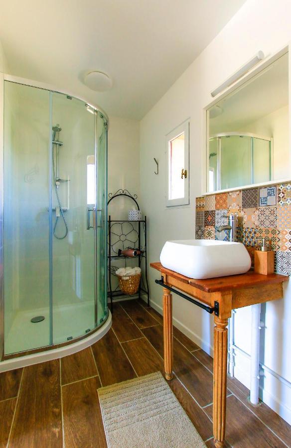 Domaine De Bauzit Bed & Breakfast Vals-pres-le-Puy Luaran gambar