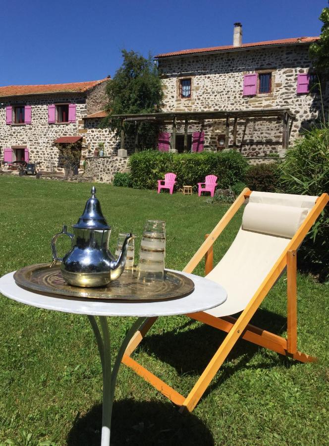 Domaine De Bauzit Bed & Breakfast Vals-pres-le-Puy Luaran gambar